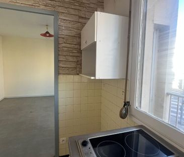 T1 avec balcon – Proche INSPE – Lycées Castel et St Joseph -DIJON - Photo 3