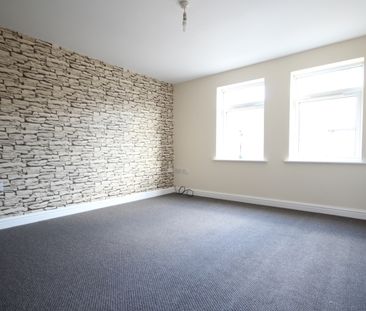 Wellington Street, Kettering, Northants, NN16 - Photo 1