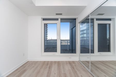 For Lease - 395 Square One Drive Unit# 703, Mississauga, Ontario - Photo 5
