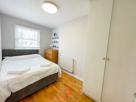 Inverness Terrace, Bayswater, London, W2 - Photo 2