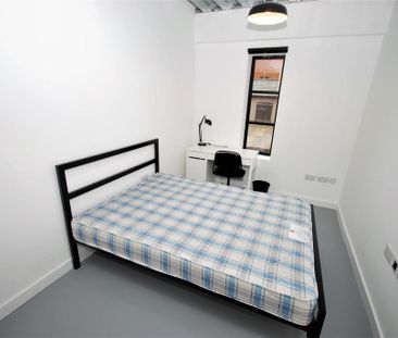 1 bedroom private hall to rent - Photo 2