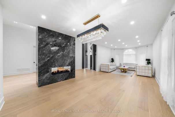 For Lease - 72A Oxford Street, Richmond Hill, Ontario - Photo 1