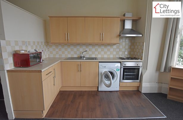 1 Bedroom Flat - Photo 1