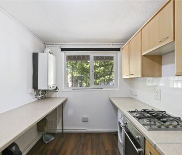 2 Bed Flat, Enard House, E3 - Photo 4