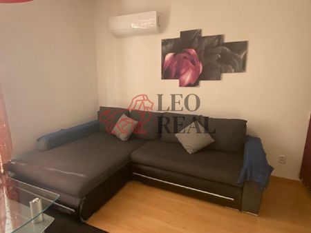 Pronájem bytu 1+kk 42 m² - Photo 2