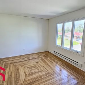 Appartement Sainte-Martine À Louer - Photo 2