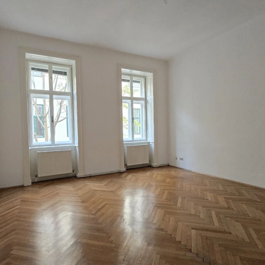 Stilaltbau im Servitenviertel - Sonnige Ausrichtung und Innenhof-Ruhelage - Foto 1