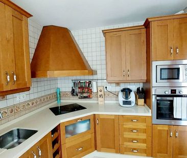 Luxury Semidetached House for rent in Estepona, Andalusia - Photo 5