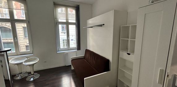 Location Appartement 1 pièce 16m² LILLE 59000 - Photo 2