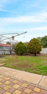 Freshly painted home in a great location! - Photo 3