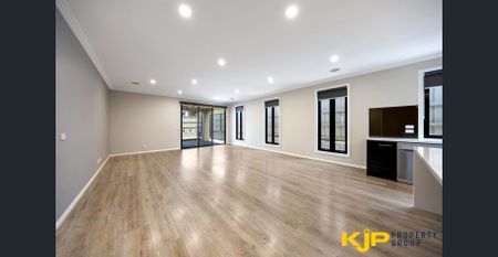 Comfort, Location & Style! - Photo 3
