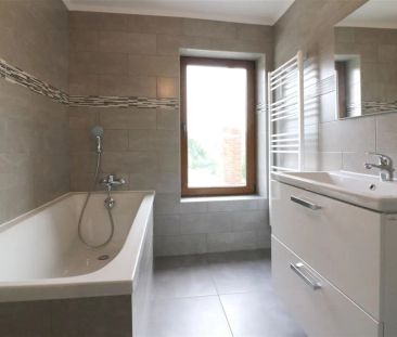 Gerenoveerde woning, drie slpk., zuidtuin in centrum te Zichem - Foto 1