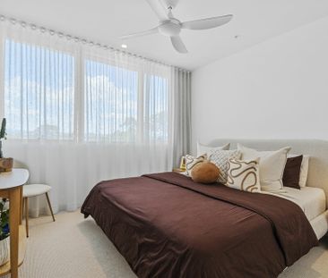 Coastal Luxury One-Bedroom Furnished Apartment � Steps To Beach! - Photo 1