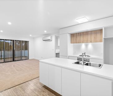 Convenient, Modern Living in the Heart of Maitland! - Photo 1