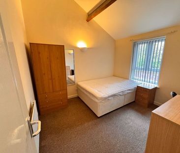 Derby Street, Ormskirk - Photo 5