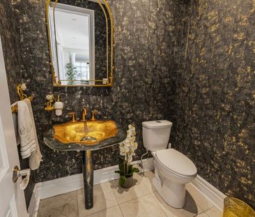 For Lease - 124 Boake Trail, Richmond Hill, Ontario - Photo 2