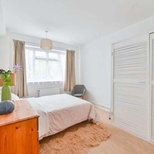 Rawson Street, Battersea, SW11 - Photo 1