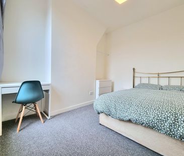 4 Bed Terraced House, Kellit Road, L15 - Photo 4