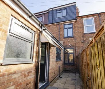 5 bedroom house to rent - Photo 3