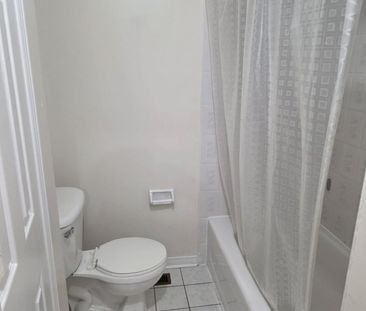 For Lease - 161 Sassafras Circle Unit# Upper, Vaughan, Ontario - Photo 6