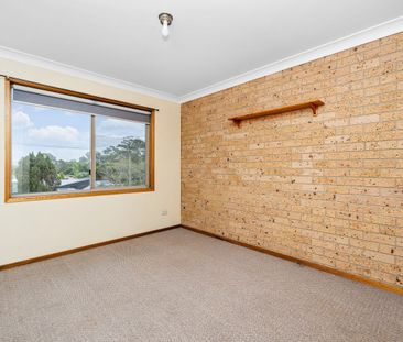 3 Bedroom Townhouse - Photo 3