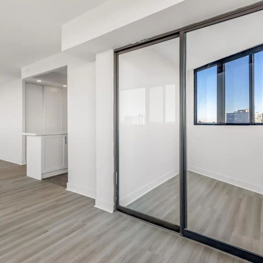 Walden Circle — 1 Bedroom Spacious Unit **Free Rent Incentive** - Photo 1