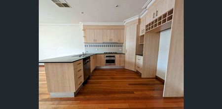 Refined Living in a Premier Coburg Address - Photo 5