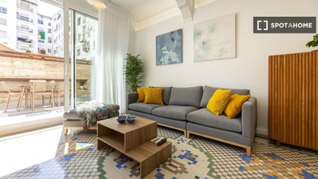 2 room luxury Flat for rent in Valencia, Spain - Photo 2