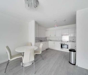 Grahame Park Way, Colindale, NW9 - Photo 2