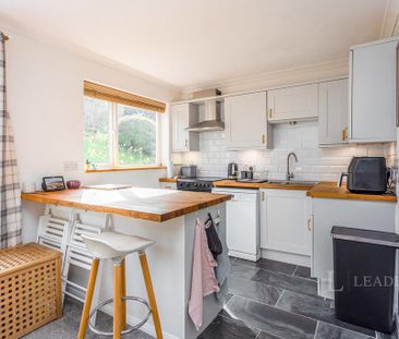 1 bedroom in a house share to rent - Photo 6