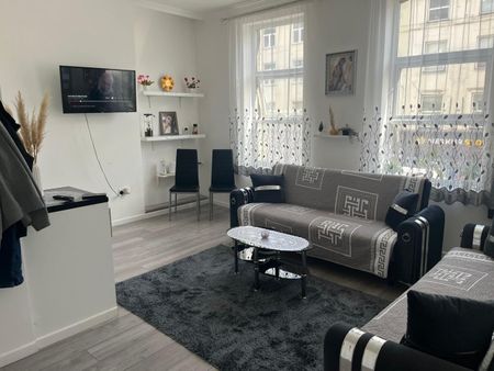 1 Bed Flat, Kingsland High Street, E8 - Photo 2