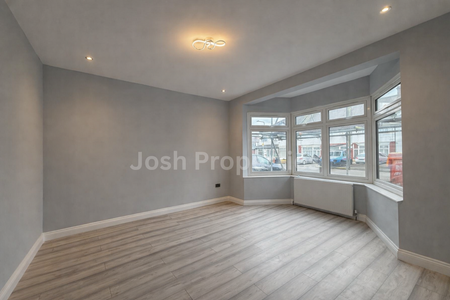 4 bedroom terraced house to rent - Photo 2