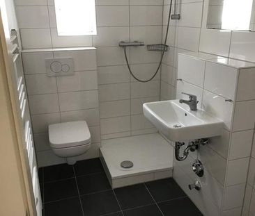 Renovierte 2-Zimmer-Wohnung mit Balkon - Photo 1