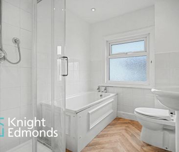 2 bedroom end of terrace house to rent - Photo 4