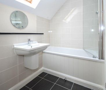 2 bedroom barn conversion to rent - Photo 6