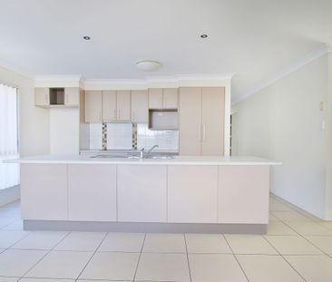 Modern Family Living with Spacious Interiors & Outdoor Entertaining - Photo 6