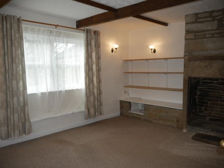 2 bedroom terraced house to rent - Photo 2