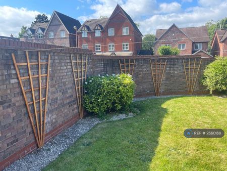 1 bedroom in a house share to rent - Photo 5