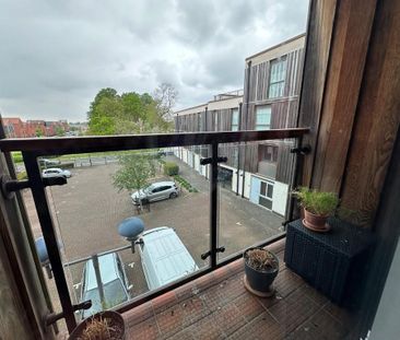 2 bedroom apartment to rent - Photo 5