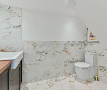 5 bedroom end of terrace house to rent - Photo 5