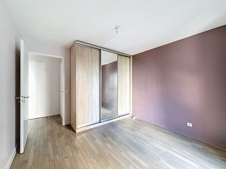 Apartment - Photo 2