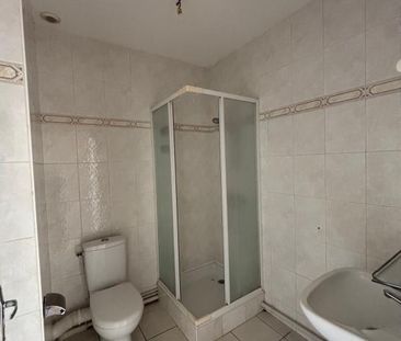 Location Appartement 2 pièces 38m² CHATEAUBRIANT 44110 - Photo 3