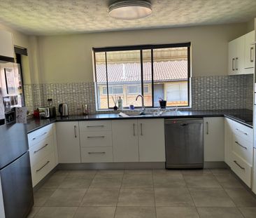 Gordon Park - Photo 4