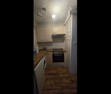 Studio Flat, Ruthin Close, LU1 - Photo 6