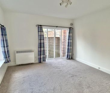 3 bedroom barn conversion to rent - Photo 2