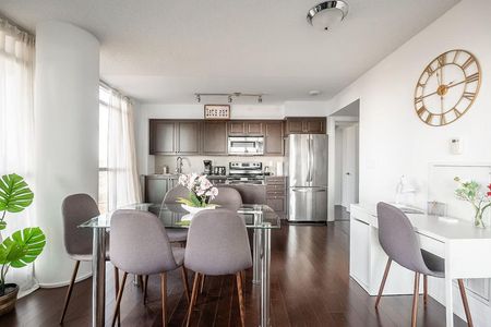 Fort York Boulevard - Photo 4