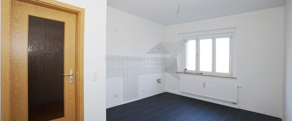 NEUE Einbauküche in sanierter 2-Raum-Wohnung - Photo 1