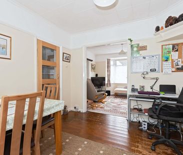 West Way, Lancing - Photo 4