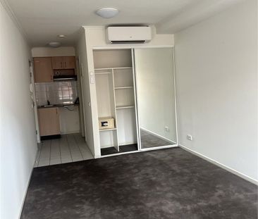 408/118 Franklin Street - Photo 2