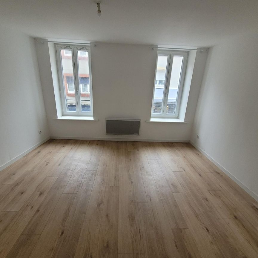 Location Appartement 1 pièce 20m² BOULOGNE SUR MER 62200 - Photo 1